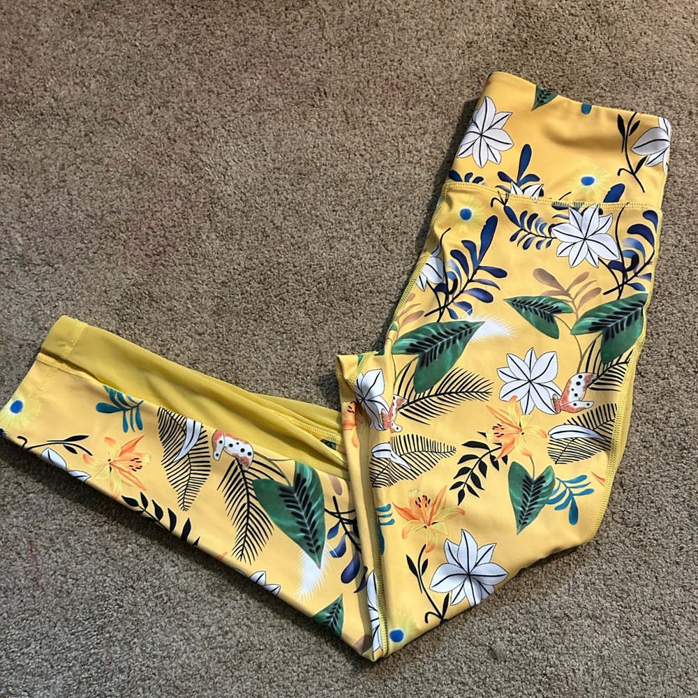 Zyia active floral print leggings SZ 8-10